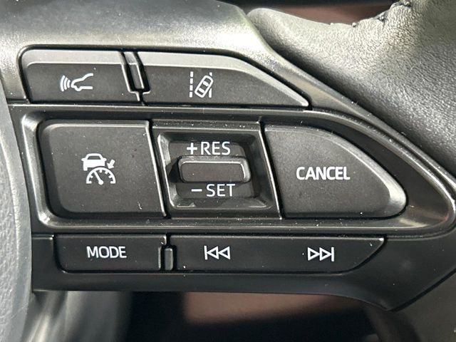 YARIS CROSS HYBRID