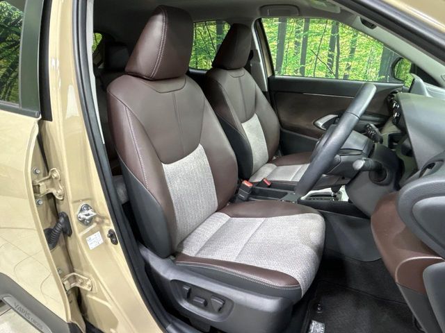 YARIS CROSS HYBRID