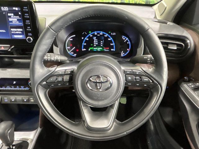 YARIS CROSS HYBRID