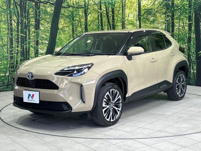 YARIS CROSS HYBRID