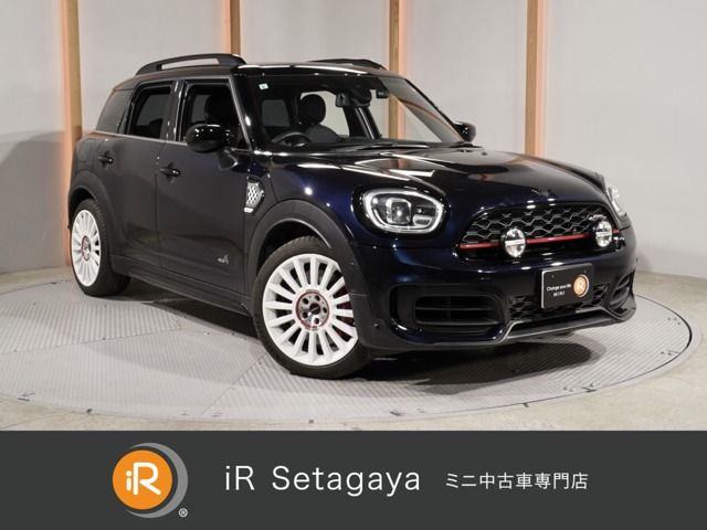 MINI CROSSOVER