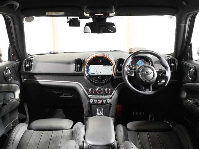 MINI CROSSOVER