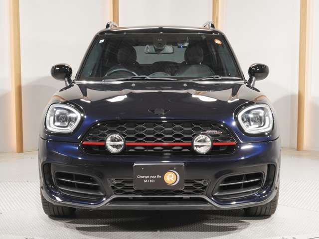 MINI CROSSOVER