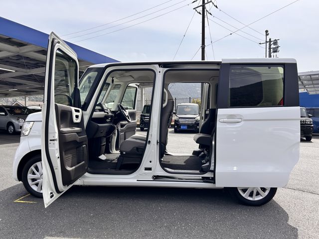 N-BOX