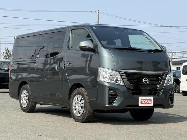 CARAVAN van 4WD