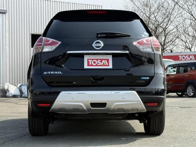 X-TRAIL 4WD