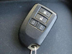 REGIUSACE 2WD van