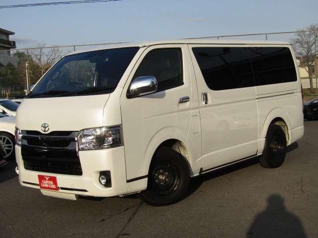 REGIUSACE 2WD van
