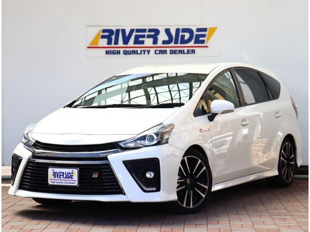 PRIUS Alpha