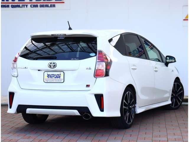 PRIUS Alpha
