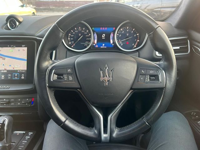 MASERATI GHIBLI Sedan