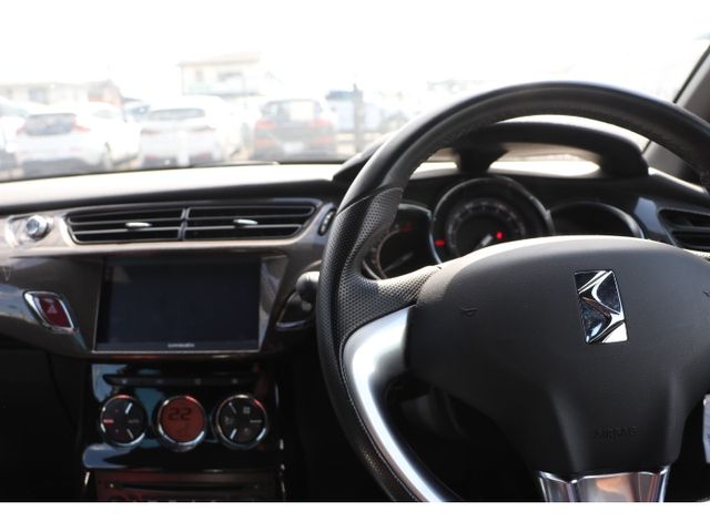 CITROEN DS3