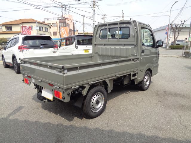 CLIPPER truck