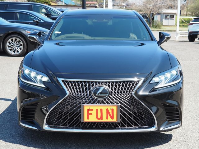 LEXUS LS500