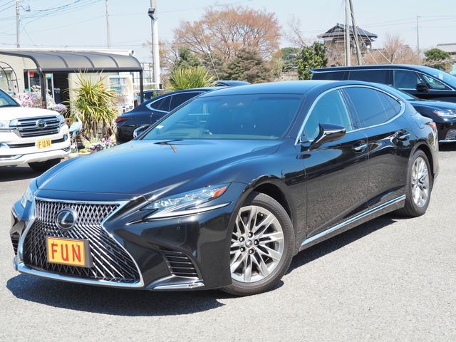 LEXUS LS500