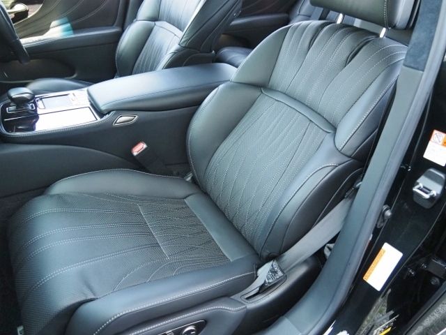 LEXUS LS500