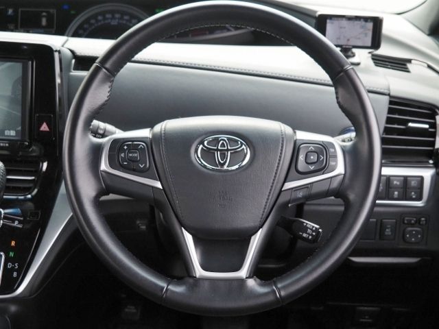 ESTIMA HYBRID 4WD