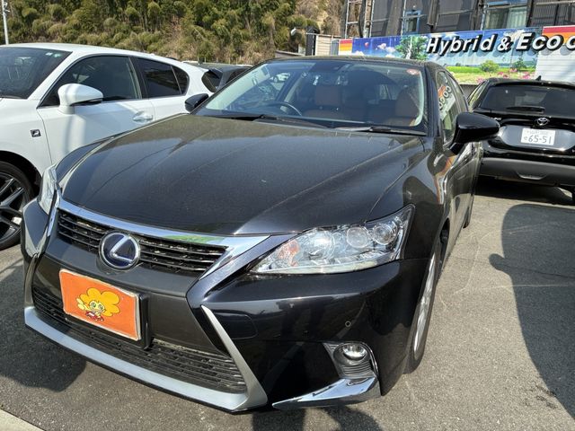 LEXUS CT200h