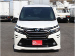 VOXY HYBRID