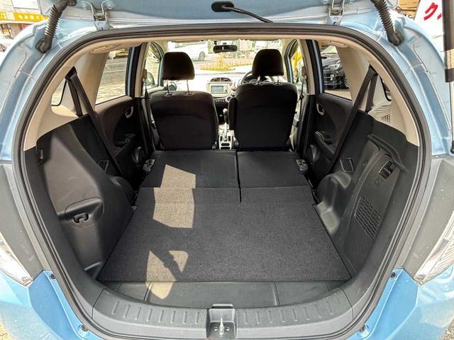 FIT HYBRID