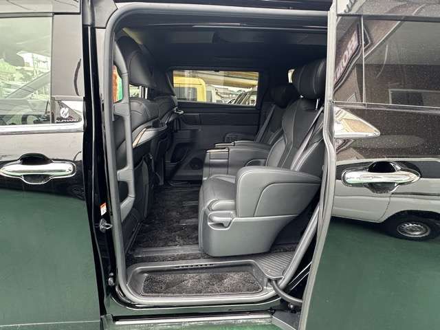 ALPHARD hybrid