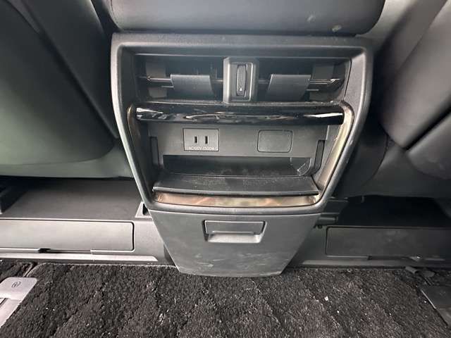 ALPHARD hybrid