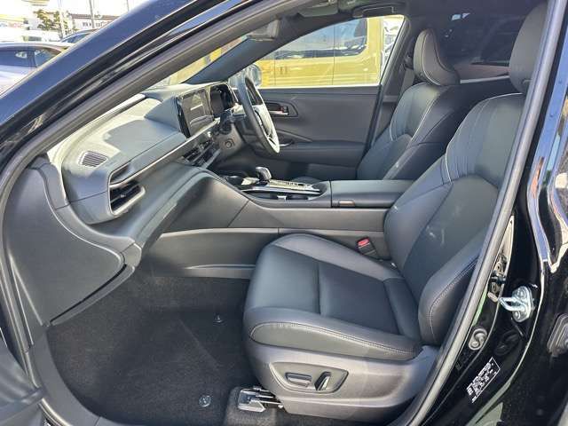 CROWN SPORT
