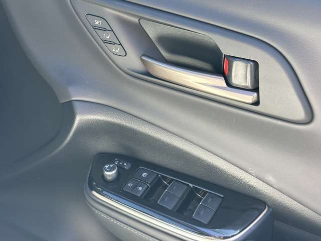 CROWN SPORT