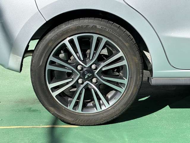 MIRAGE hatchback
