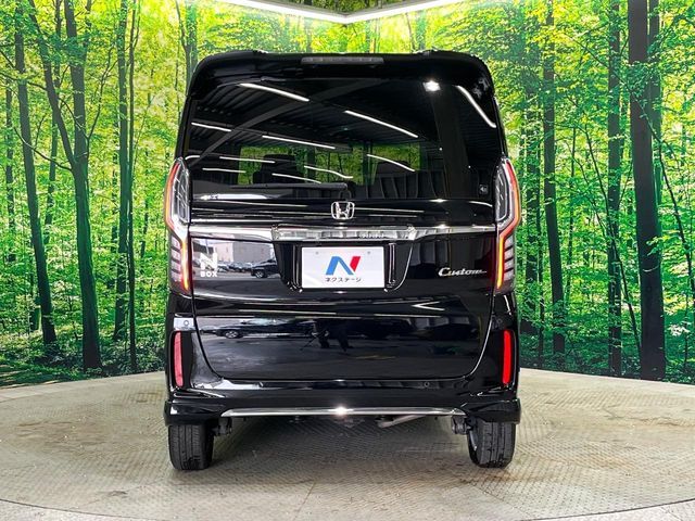 N-BOX 4WD