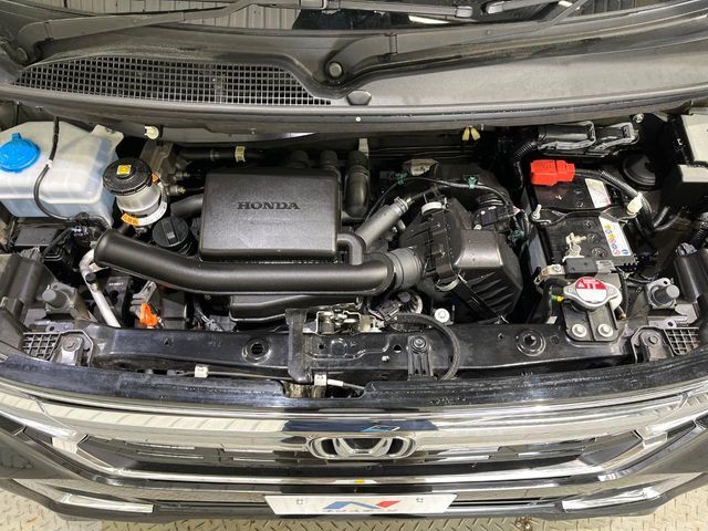 N-BOX 4WD