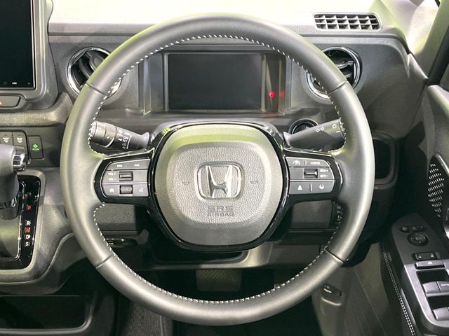 N-BOX CUSTOM