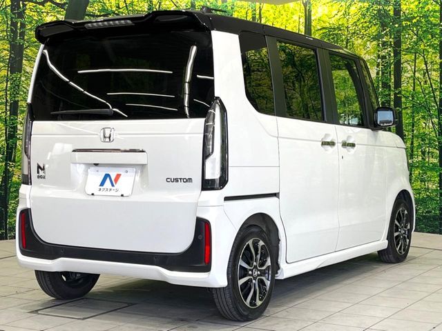 N-BOX CUSTOM
