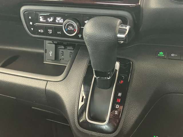 N-BOX CUSTOM