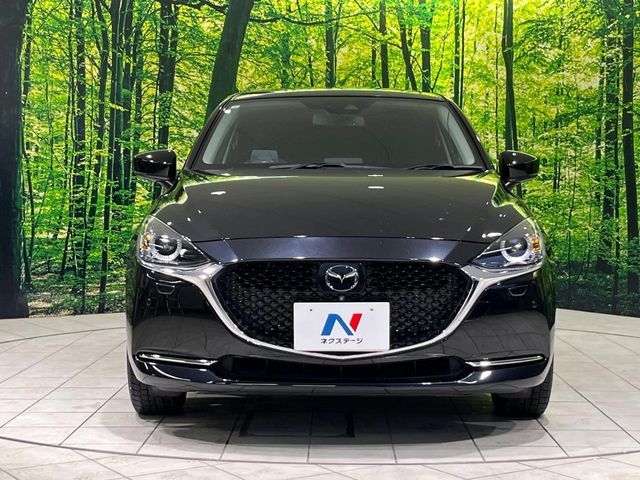 MAZDA2