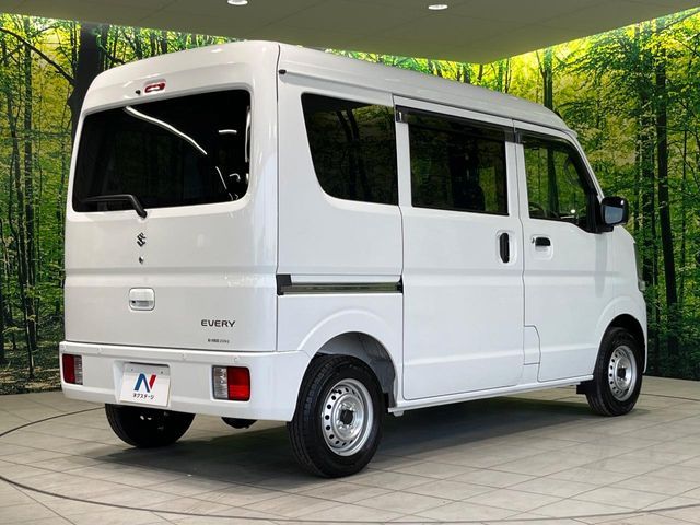 EVERY van 4WD