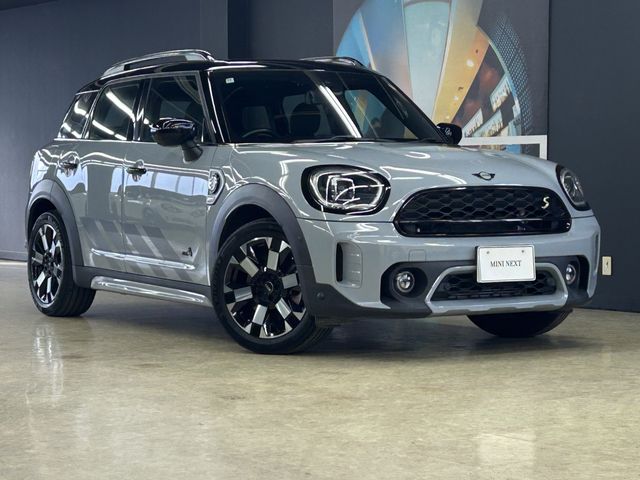 MINI COOPER SE CROSSOVER