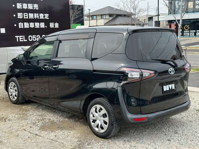 SIENTA HYBRID