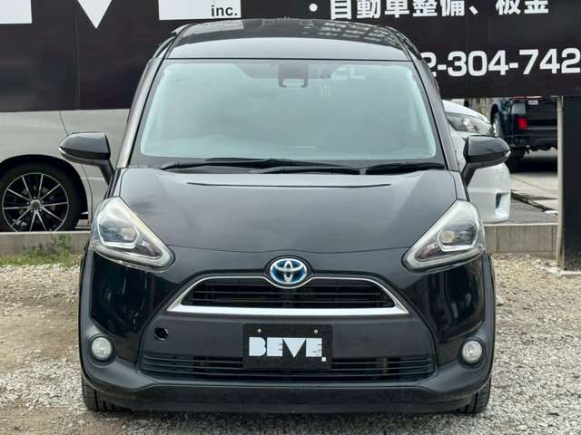 SIENTA HYBRID