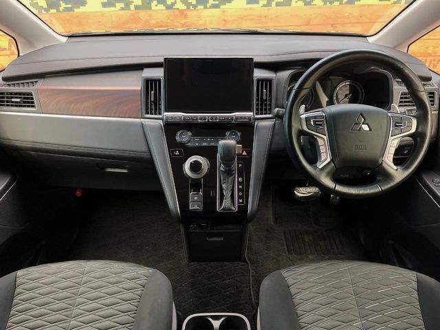 DELICA D:5 4WD