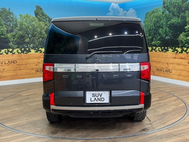 DELICA D:5 4WD