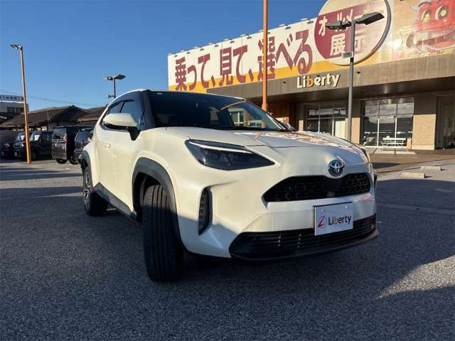 YARIS CROSS HYBRID
