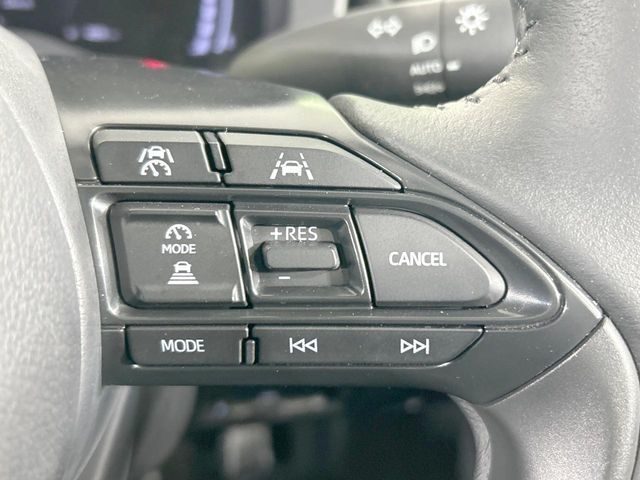YARIS CROSS HYBRID