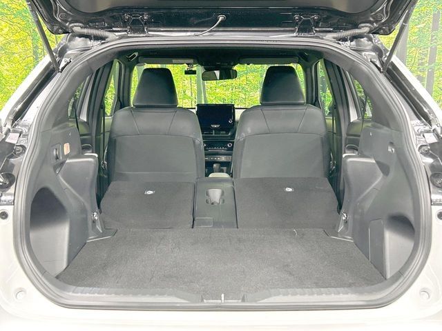 YARIS CROSS HYBRID