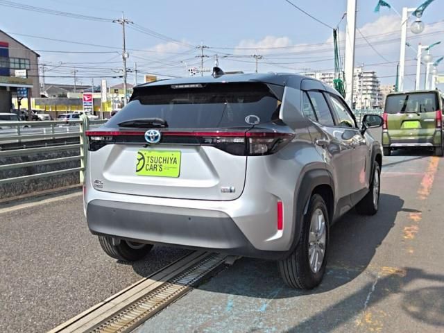 YARIS CROSS HYBRID