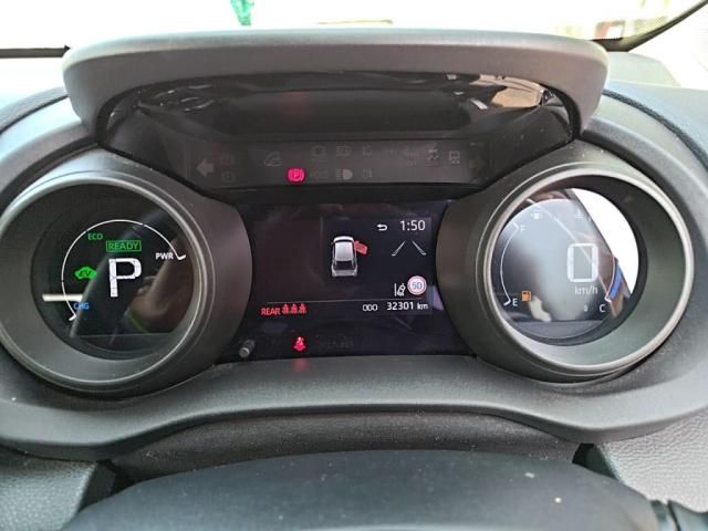 YARIS CROSS HYBRID