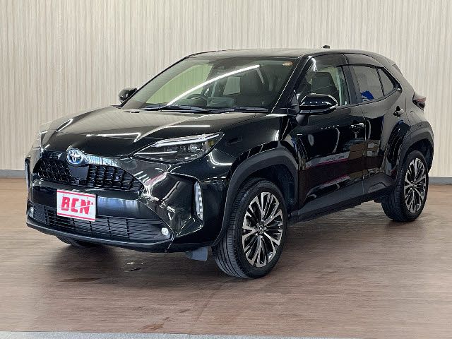 YARIS CROSS HYBRID