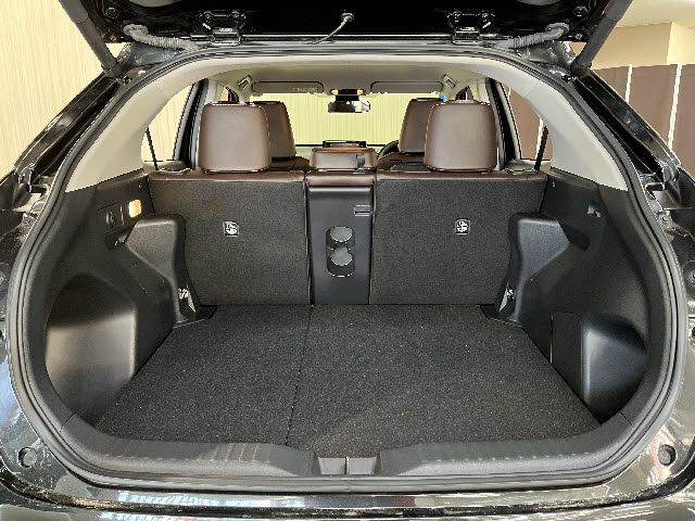 YARIS CROSS HYBRID