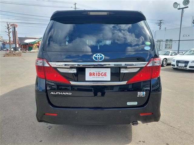 ALPHARD hybrid 4WD