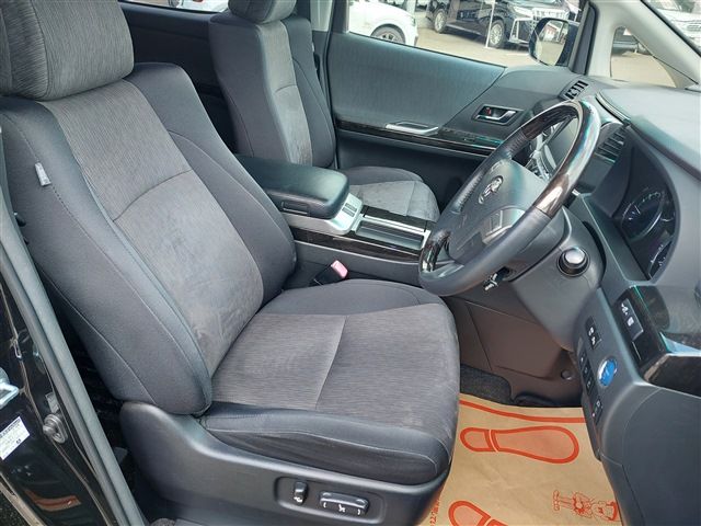 ALPHARD hybrid 4WD